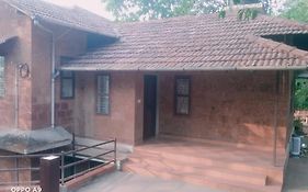 Nalukettu Veedu